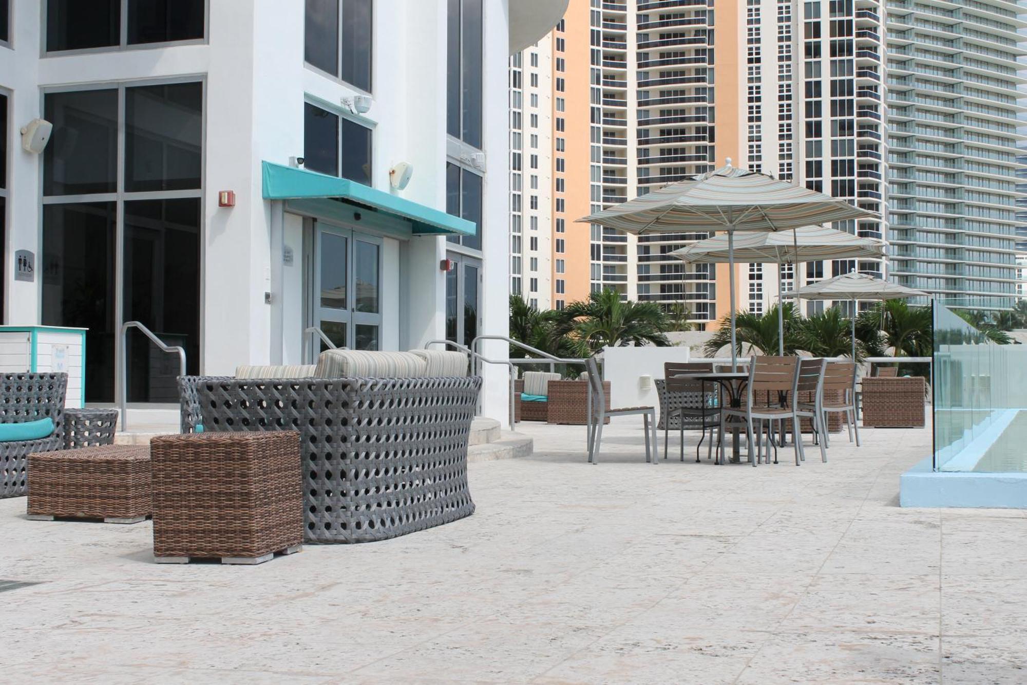 Marenas Beach Resort Sunny Isles Beach Exterior foto