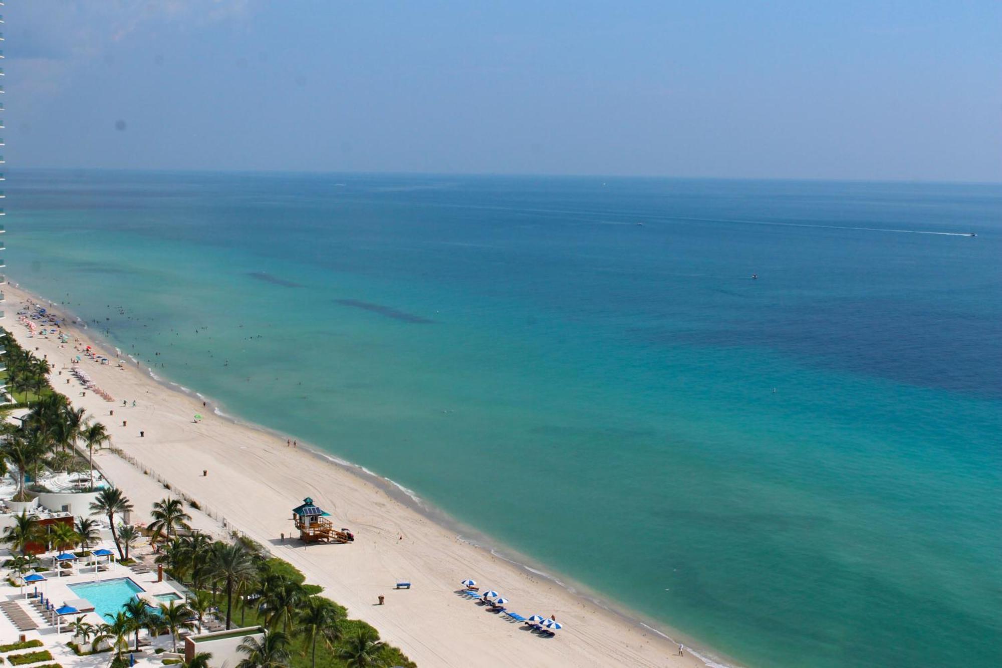 Marenas Beach Resort Sunny Isles Beach Exterior foto