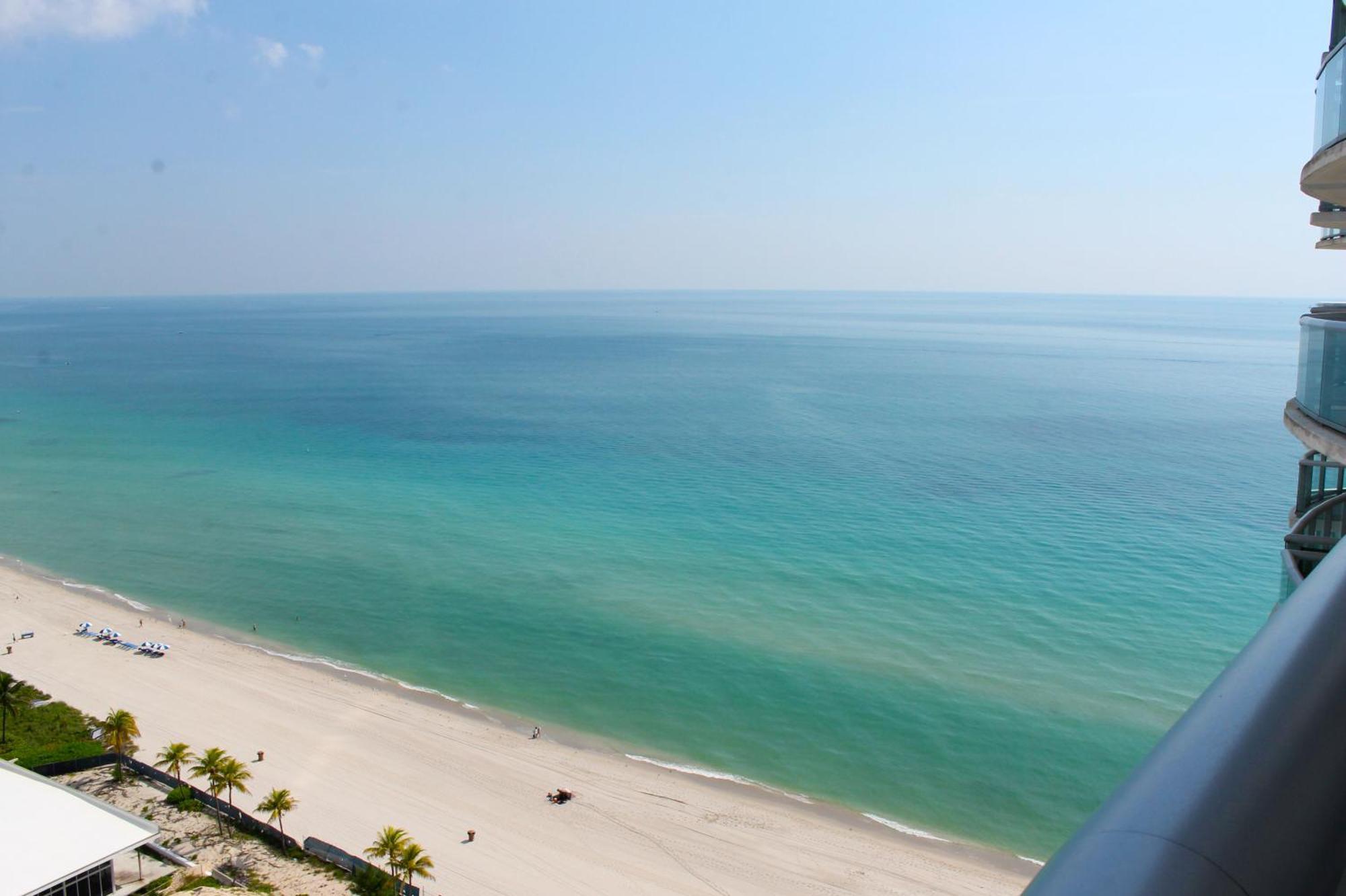 Marenas Beach Resort Sunny Isles Beach Exterior foto